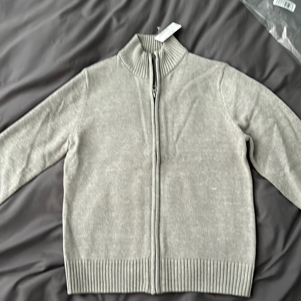Boys zip up sweater. New!